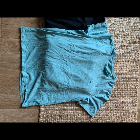 Men’s top bundle 👕 - Picture 6 of 9